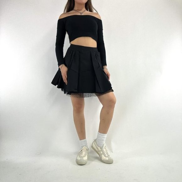 Gorgeous avant-garde multi-pleat black nylon skirt with tulle underlayer for ext - Picture 1 of 8